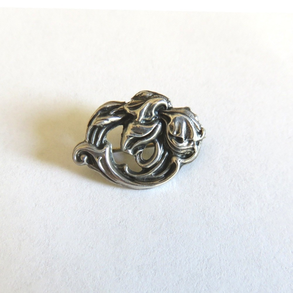 Vintage Art Nouveau Sterling Silver Front Swirl Foliate Floral Brooch Pin